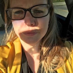 Meet your Posher, Kelli